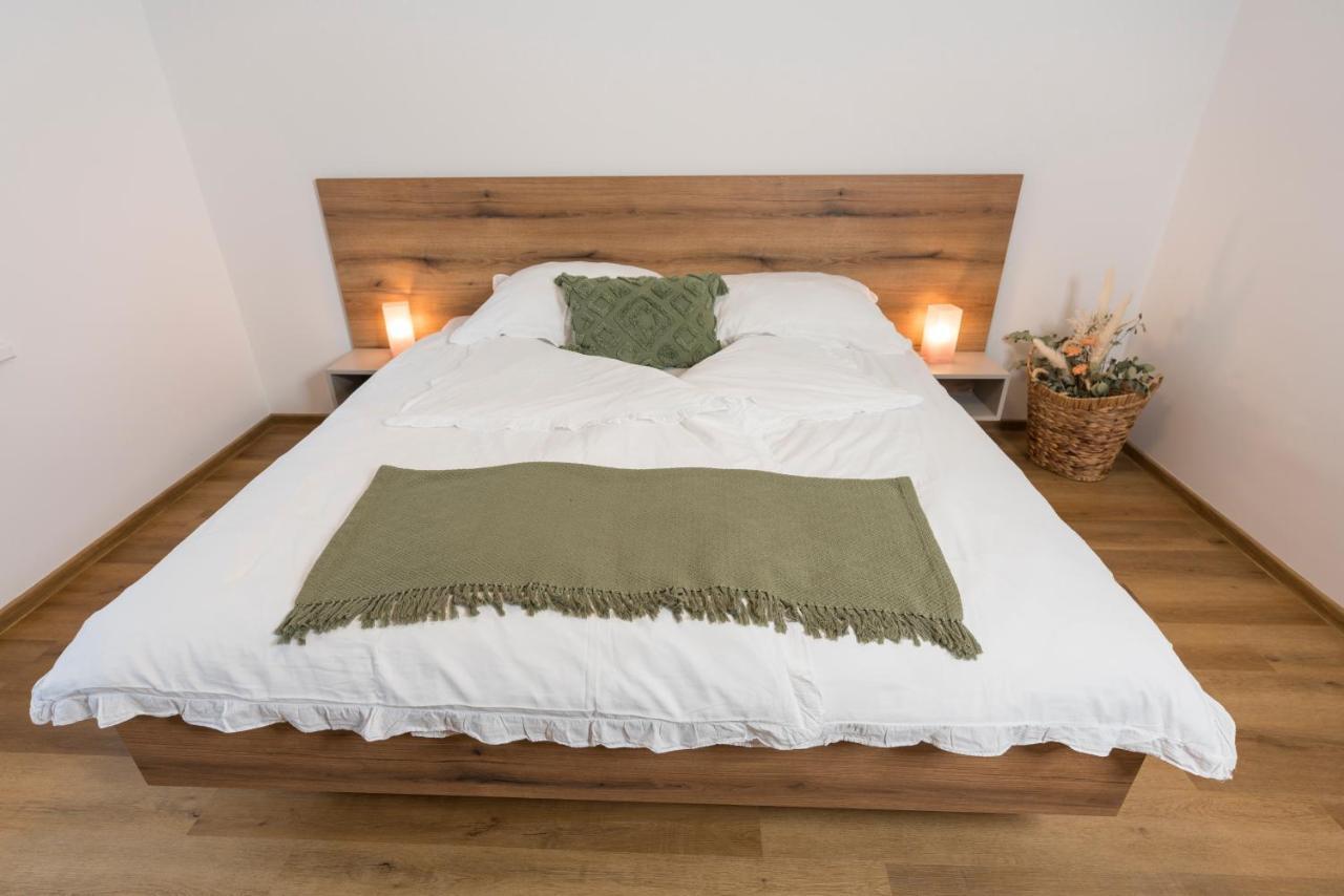 Hisa Rodica Apartment Бохин Екстериор снимка