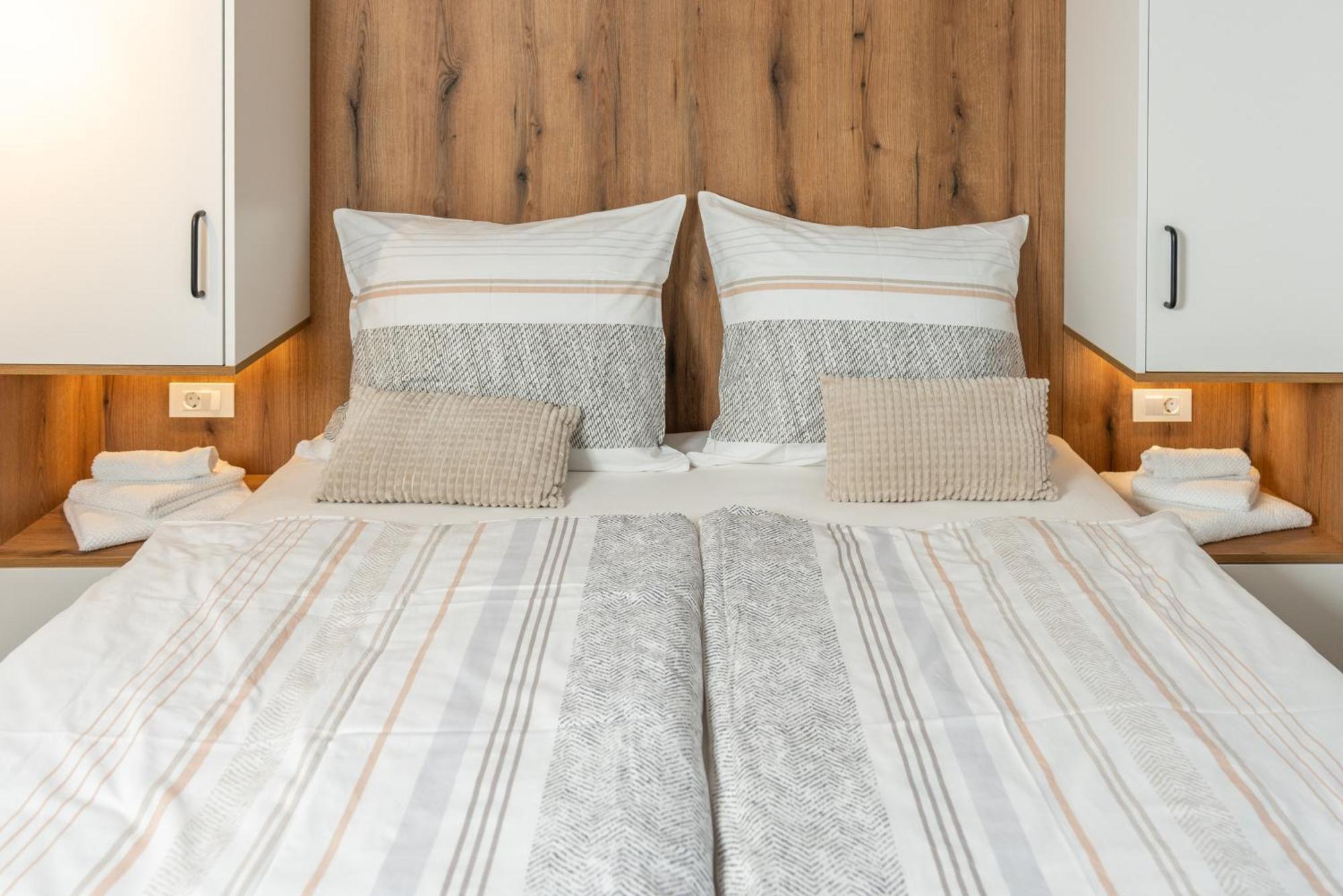 Hisa Rodica Apartment Бохин Екстериор снимка